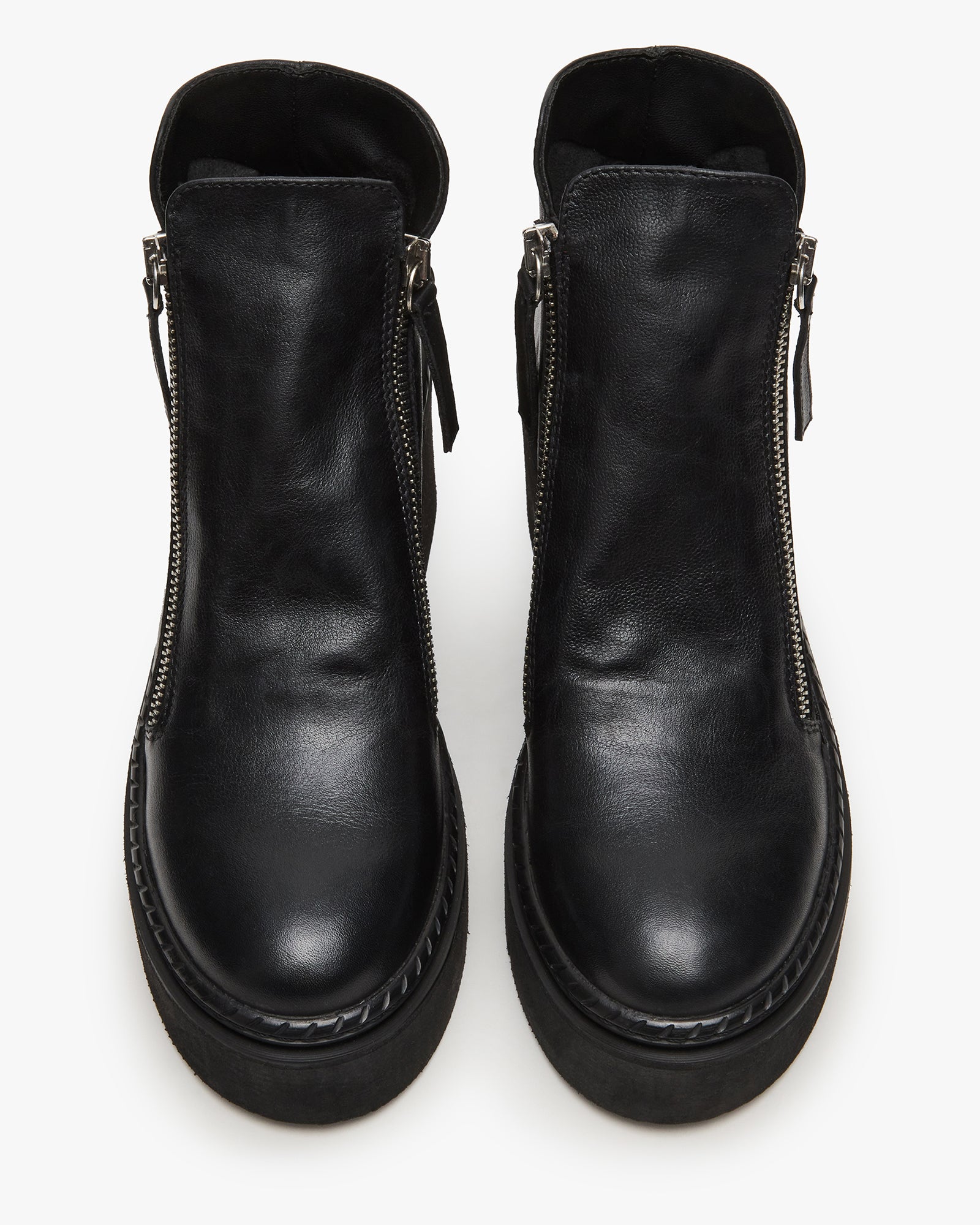 DRIFT BLACK LEATHER